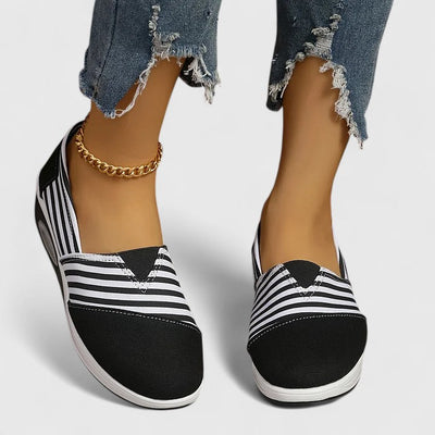 Julia - Comfortable Everyday Sneakers