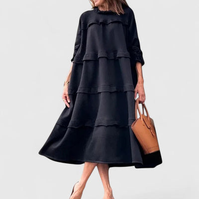 Lysavynne - Elegant Midi Dress