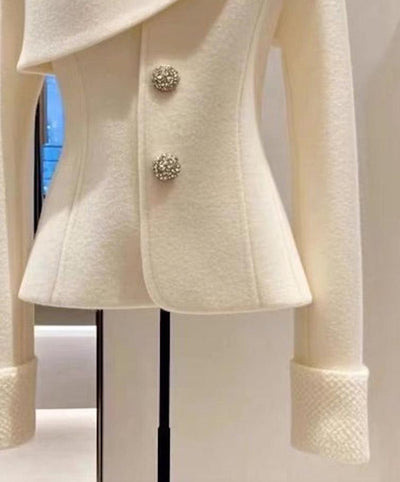 Lola - Effortless Elegance Blazer