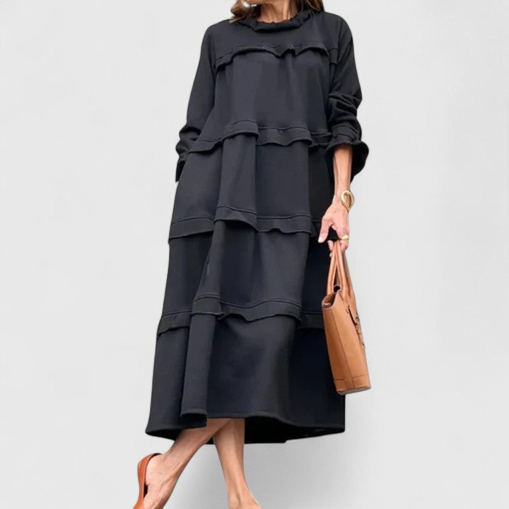 Lysavynne - Elegant Midi Dress