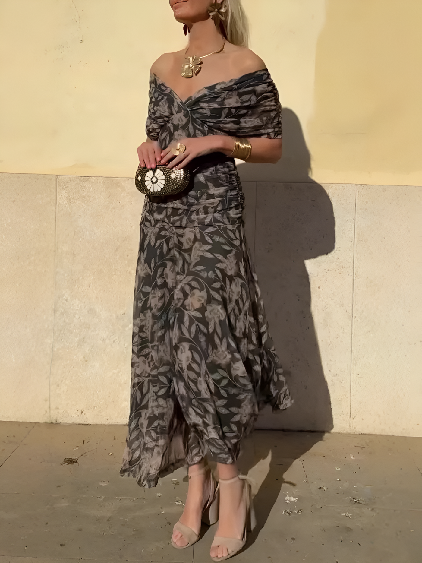 Bella Elegance - Timeless Summer Dress