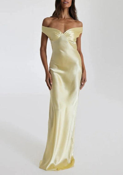 Isla - Sexy Off-Shoulder Gown