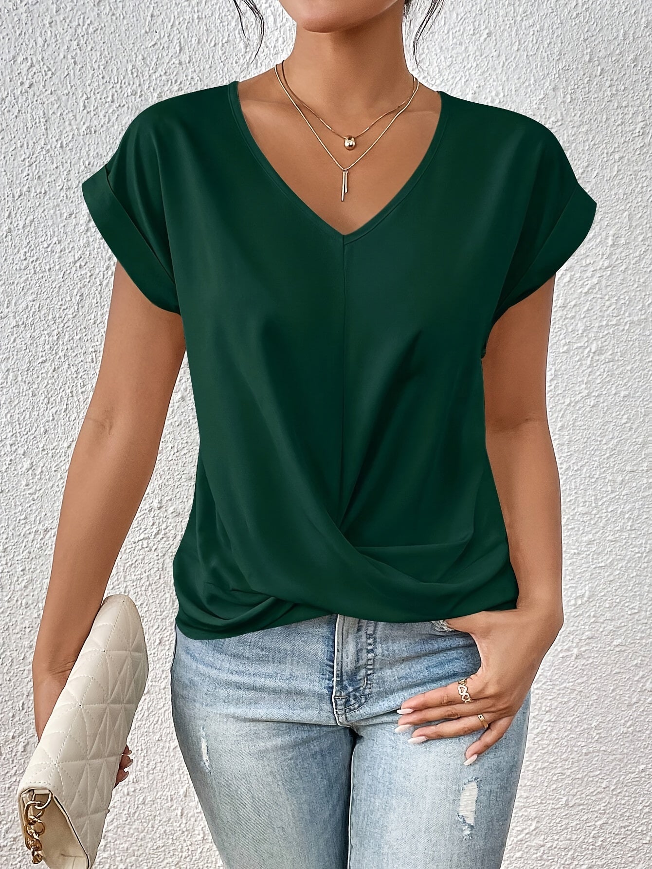 Zoe - Flattering Sweetheart Tee