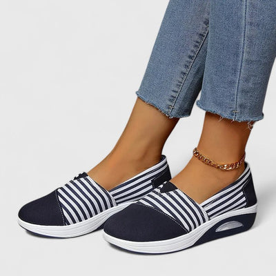 Julia - Comfortable Everyday Sneakers