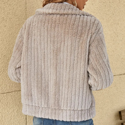 Iris - Cozy Elegant Jacket