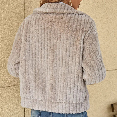 Iris - Cozy Elegant Jacket