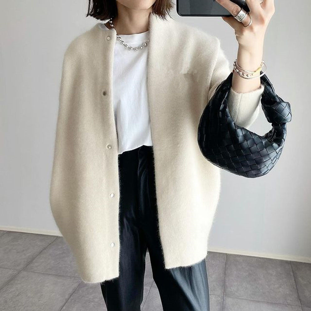 Raveena - Cozy Elegant Cardigan