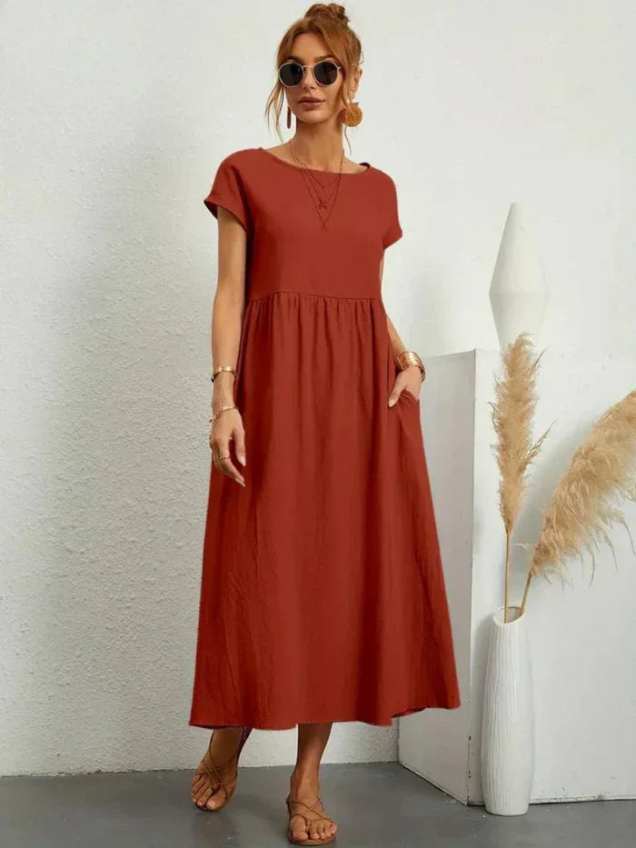 Evelyn - Timeless Elegance Dress