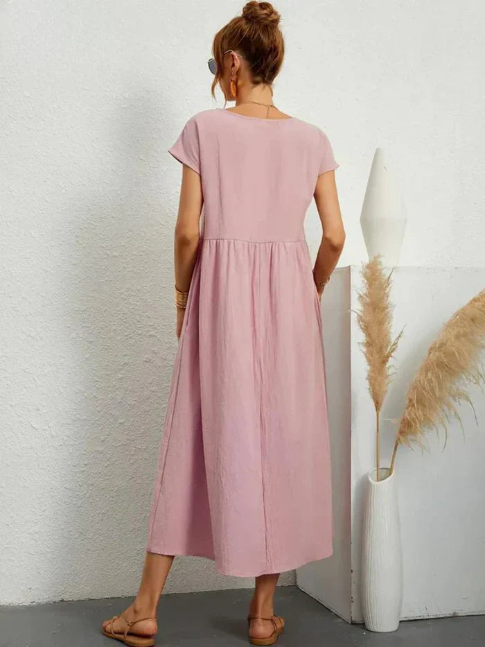 Evelyn - Timeless Elegance Dress