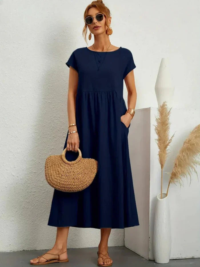 Evelyn - Timeless Elegance Dress