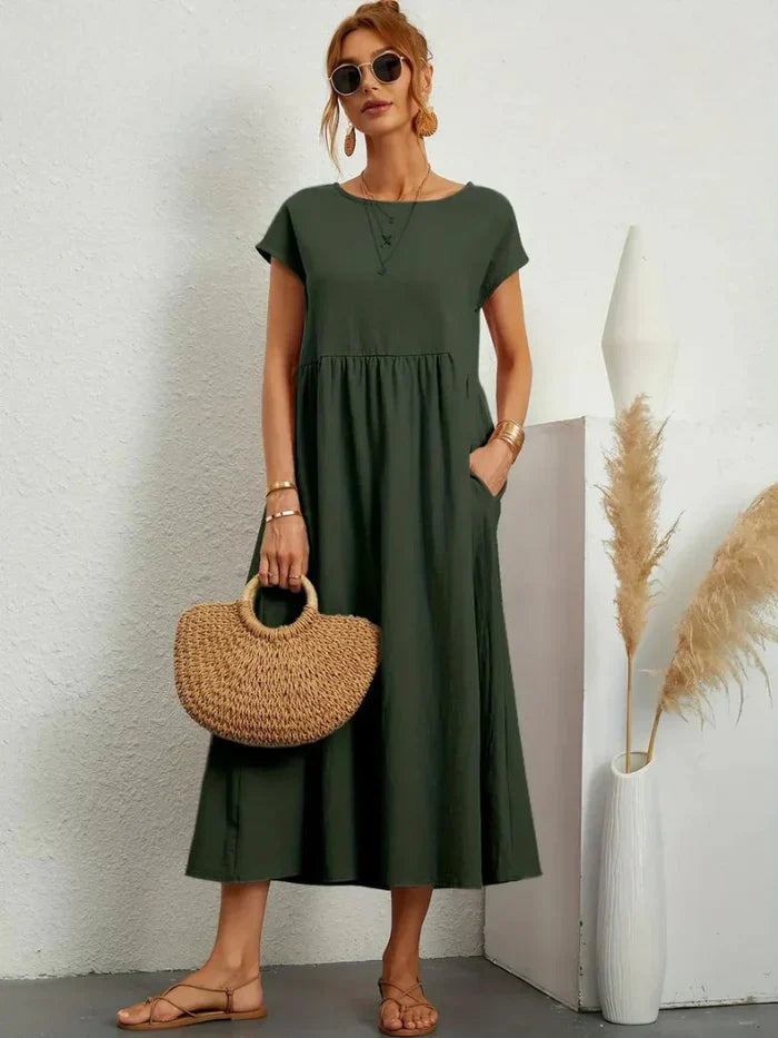 Evelyn - Timeless Elegance Dress