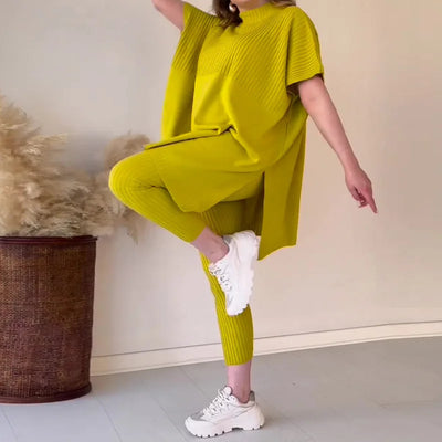 Ciara - Elegant Knitwear Set