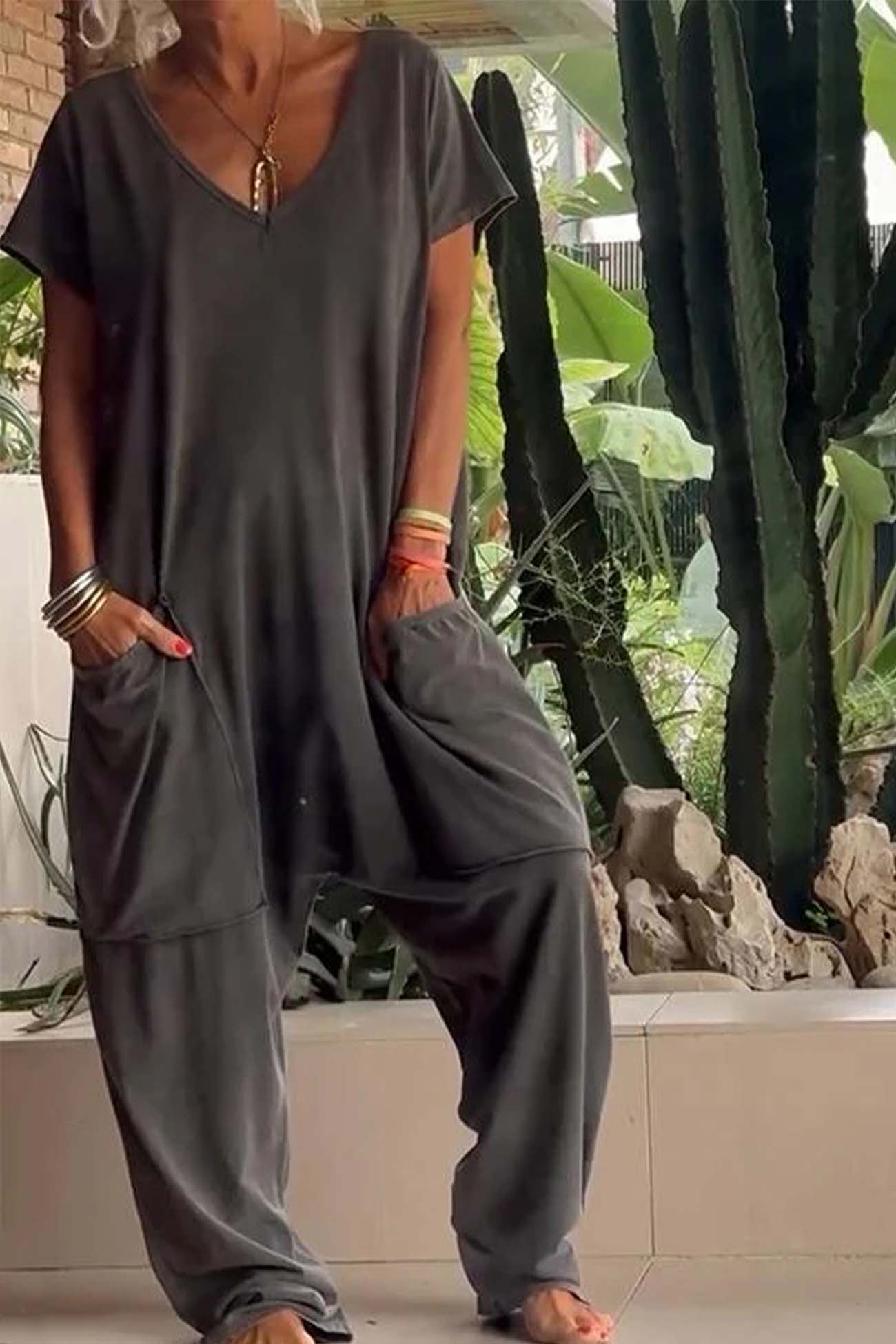 Serena - Elegant Relaxed Jumpsuit