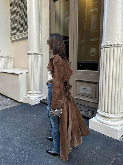 Veronika - Timeless Elegant Trenchcoat