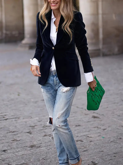 Savannah - Timeless Velvet Blazer