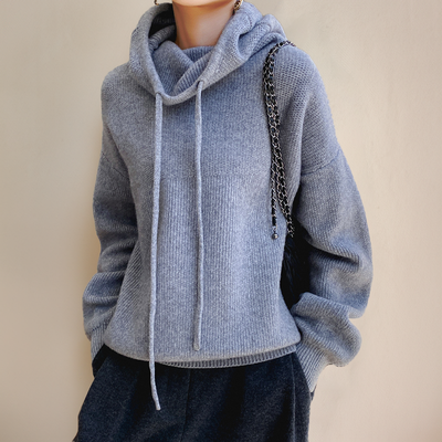 Charlotte - Elegant Merino Turtleneck