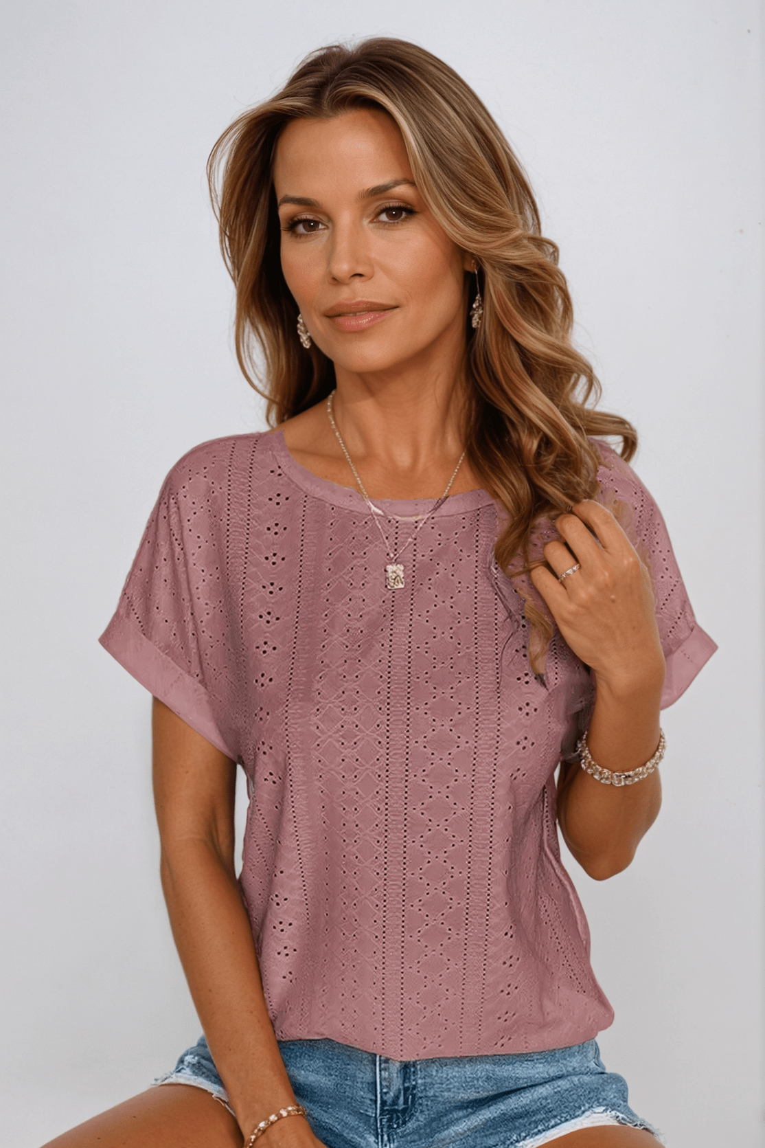 Liamo - Casual Eyelet Top