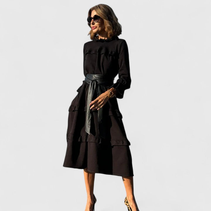 Lysavynne - Elegant Midi Dress