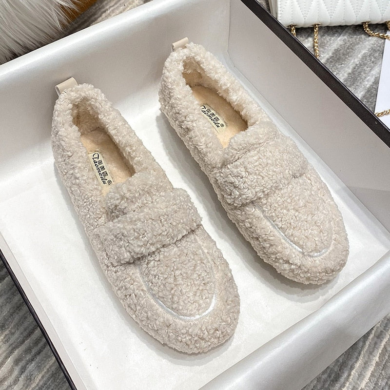 Rosie - Cozy Woolen Slippers