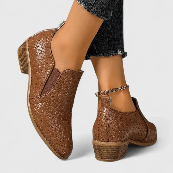 Violeandra - Elegant Orthopedic Shoes