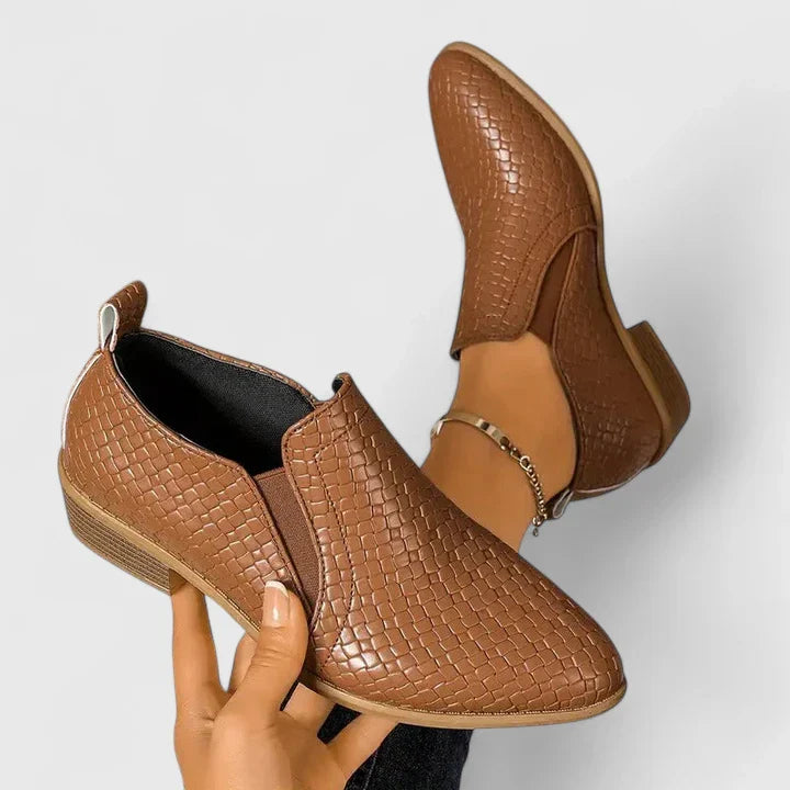 Violeandra - Elegant Orthopedic Shoes