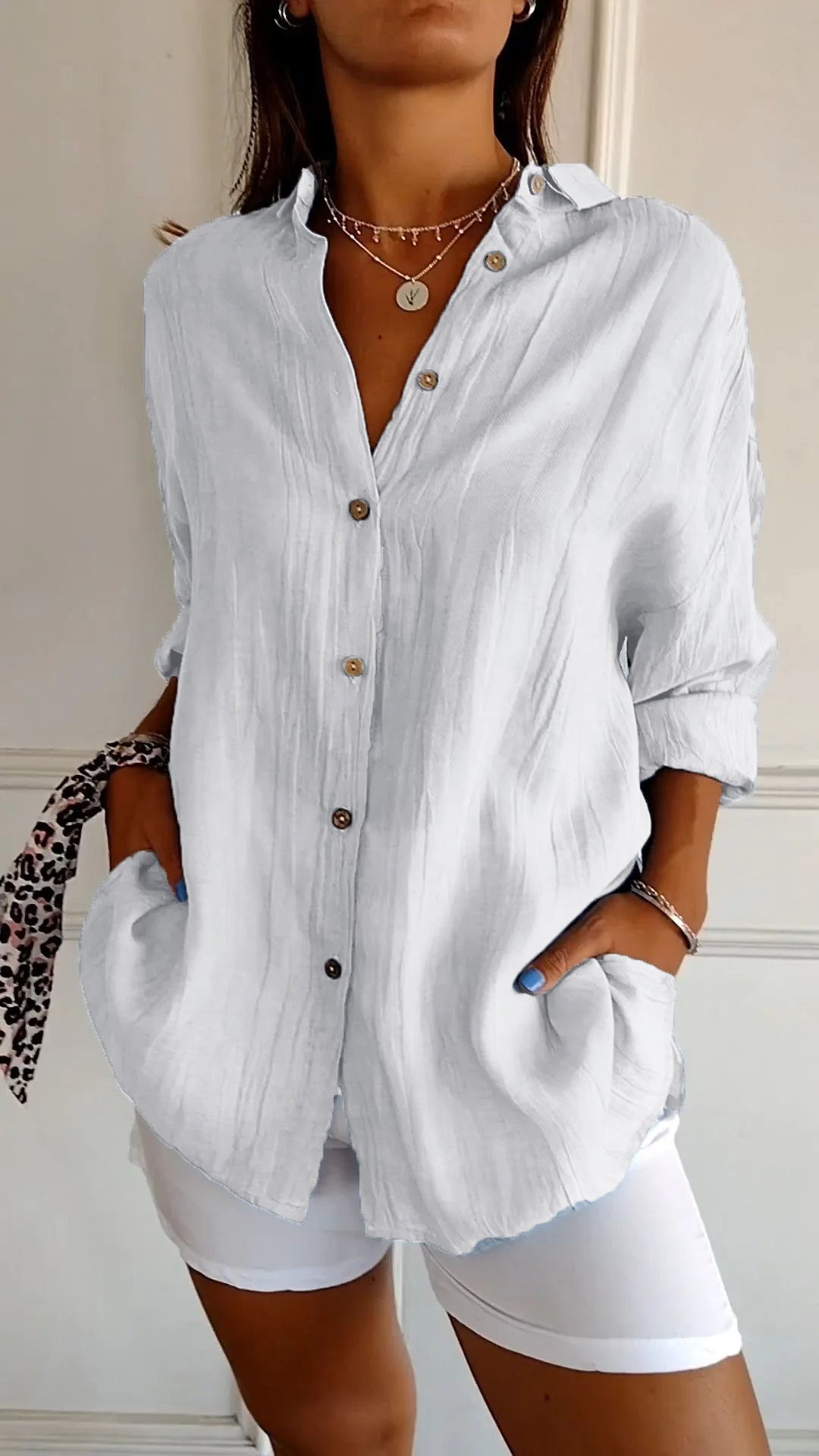 Sasha - Elegant Pleated Blouse