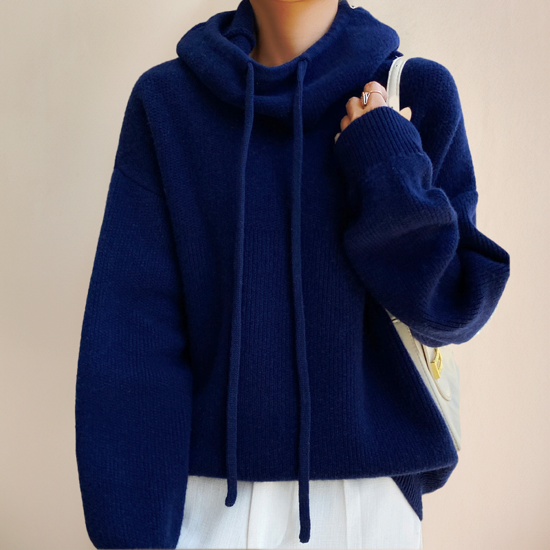 Charlotte - Elegant Merino Turtleneck